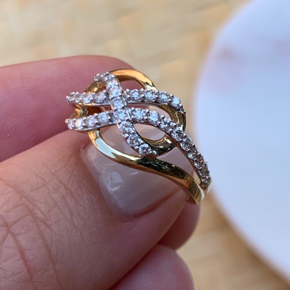 Jewelry - Final Price! Diamond Twist Ring 14k Yellow Gold